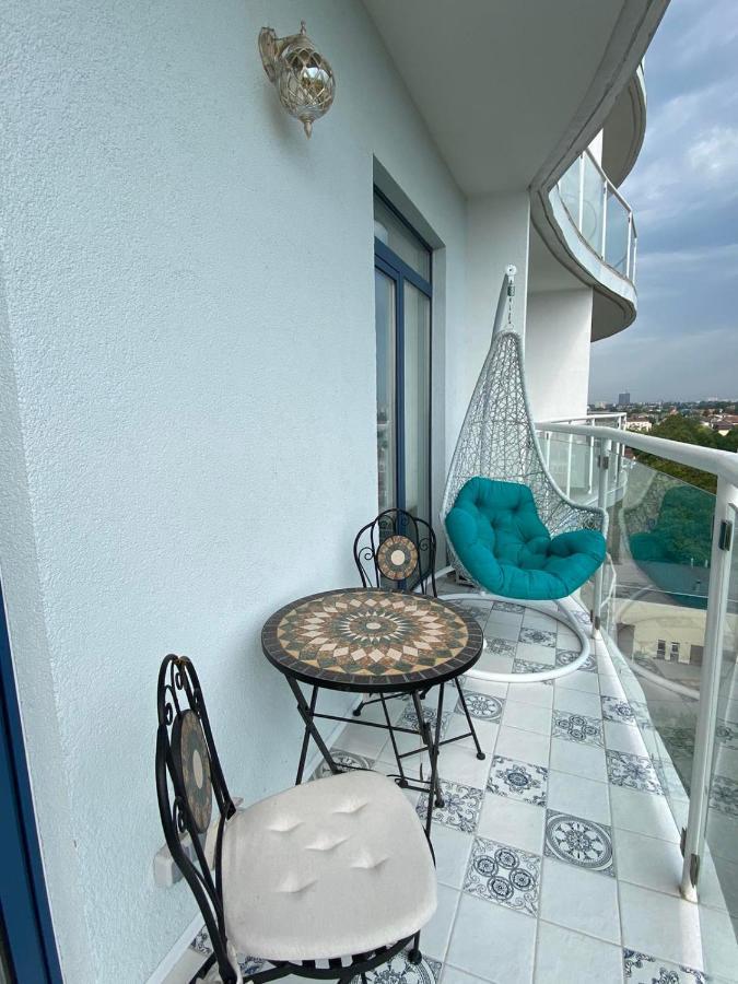 Mediterranean Style Apartment Sea View Odessa Luaran gambar